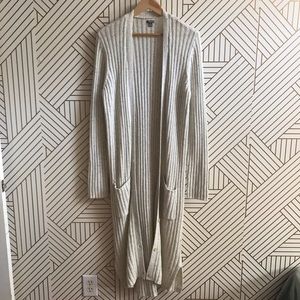 NWOT Aerie Long White Cardigan